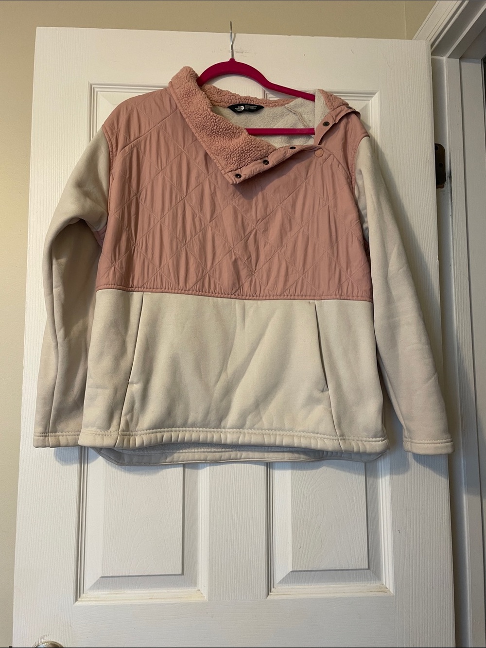 The North Face Pink and Cream Quilted Pullover Jacket - Picture 2 of 7